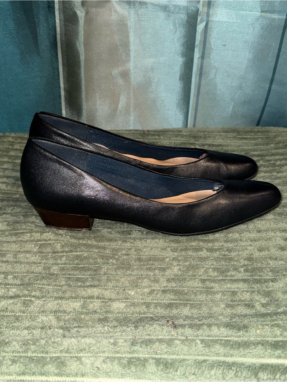 Easy Spirit Black Low Block Heel Flats